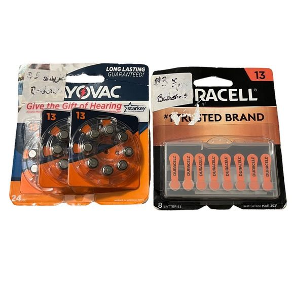Size 13 Hearing Aid Batteries 32 Ct Mixed Lot Duracell Rayovac BEST BY 2021 - Picture 1 of 6